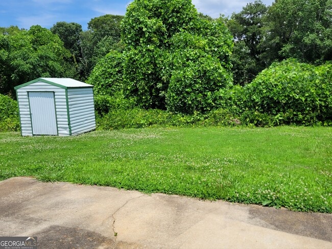 Building Photo - 256 Courtyard Cir