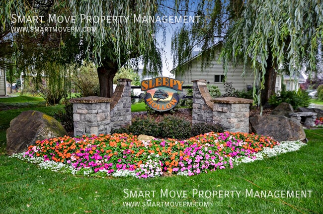 Building Photo - 9978 W Sleepy Hollow Ln
