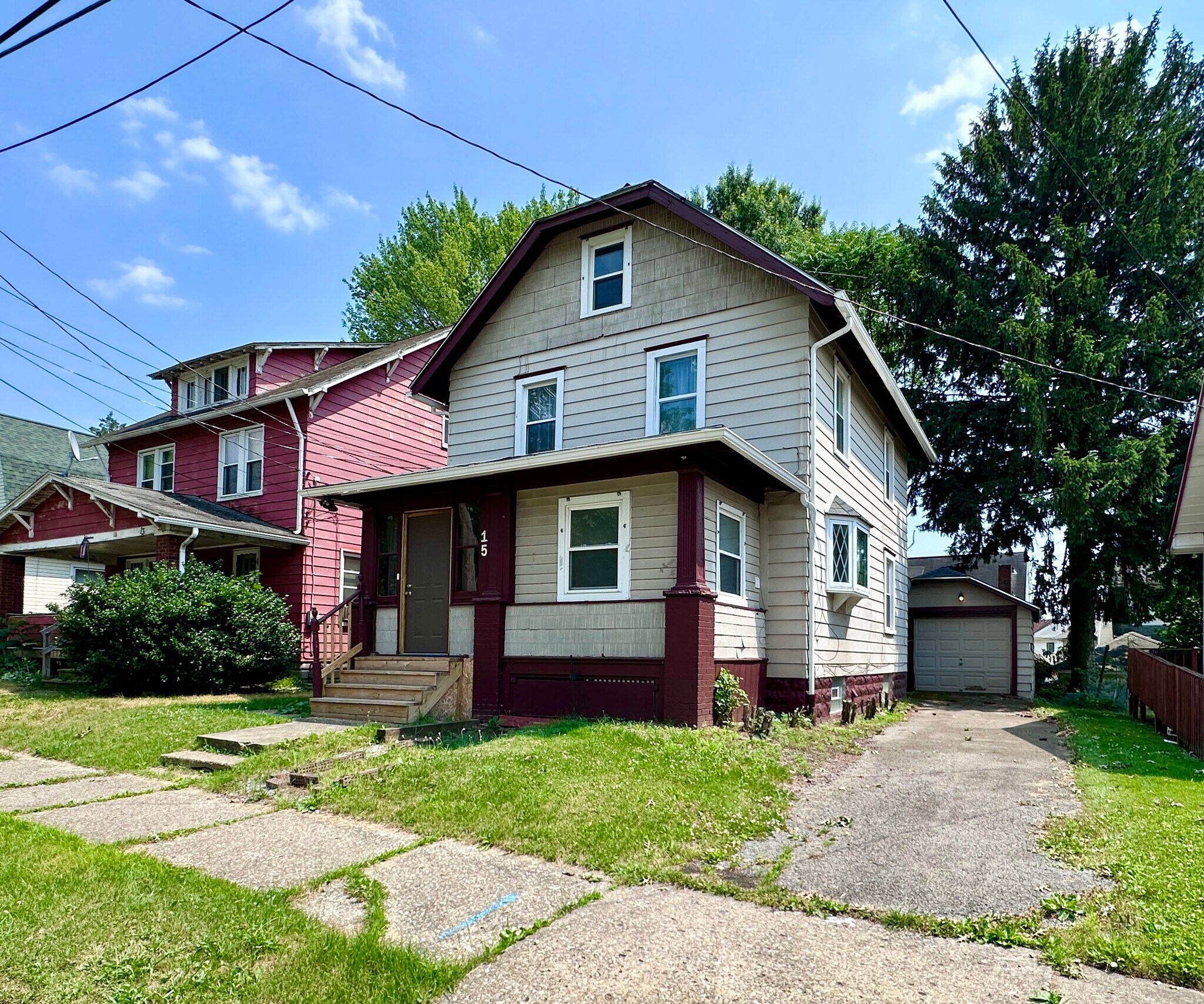 Building Photo - 15 W Edison Ave
