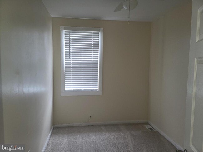 Building Photo - 1403 N Linwood Ave