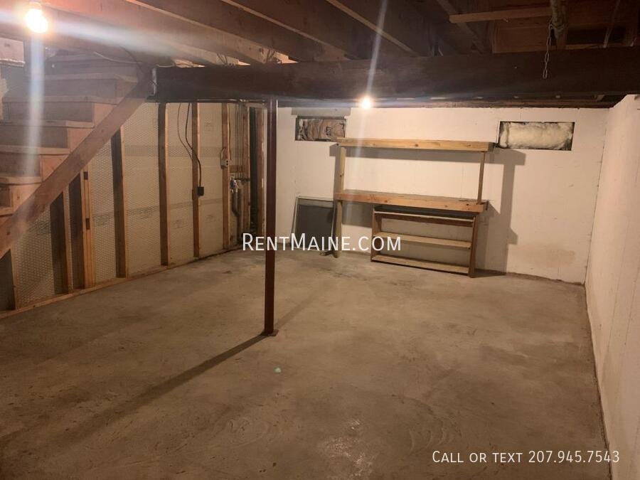 Building Photo - 31 Yale St