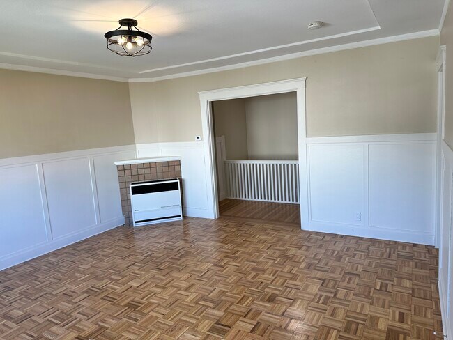 Building Photo - 778 61st St