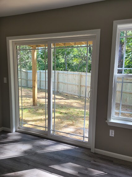 Building Photo - 305 Dogwood Pl