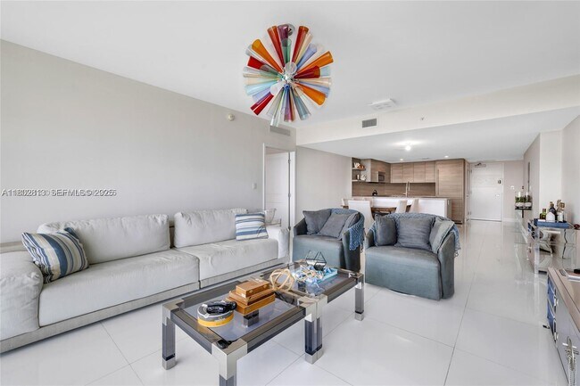 Building Photo - 400 Sunny Isles Blvd