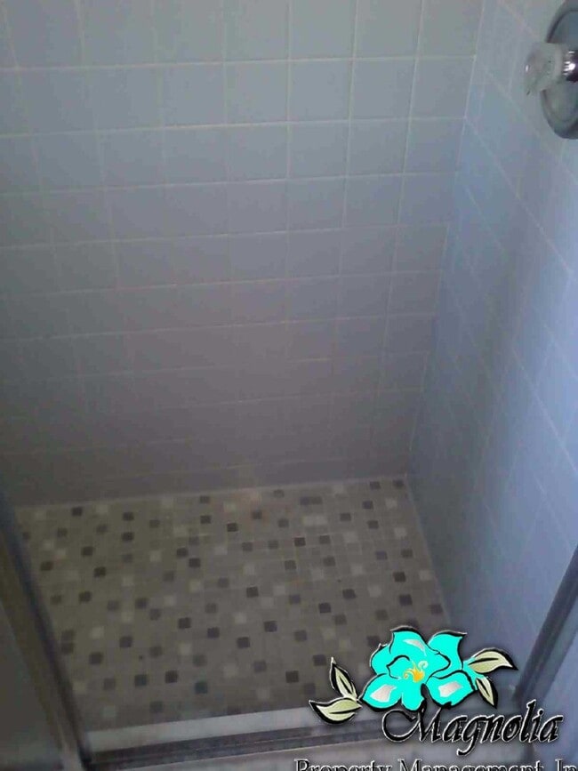 Building Photo - Dr. Phillips 4 Bedroom 2 Bathroom,