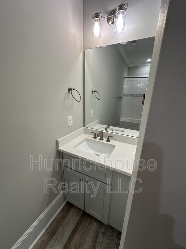 Building Photo - 1808 Berryhill Rd