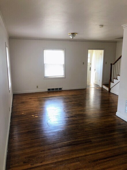 Building Photo - 2617 Hunt St