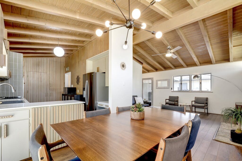 Building Photo - 1813 Dexter St