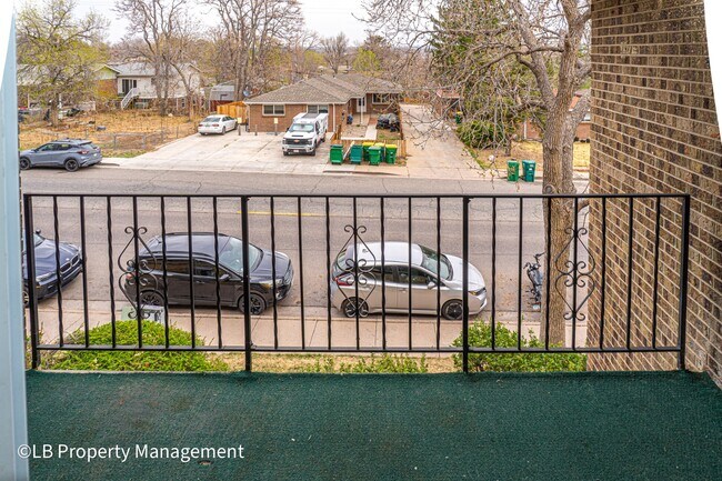 Building Photo - 4643 S Lowell Blvd