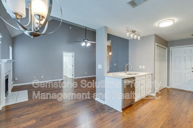 Building Photo - 3011 Baker Way