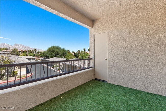 Building Photo - 1012 Domnus Ln