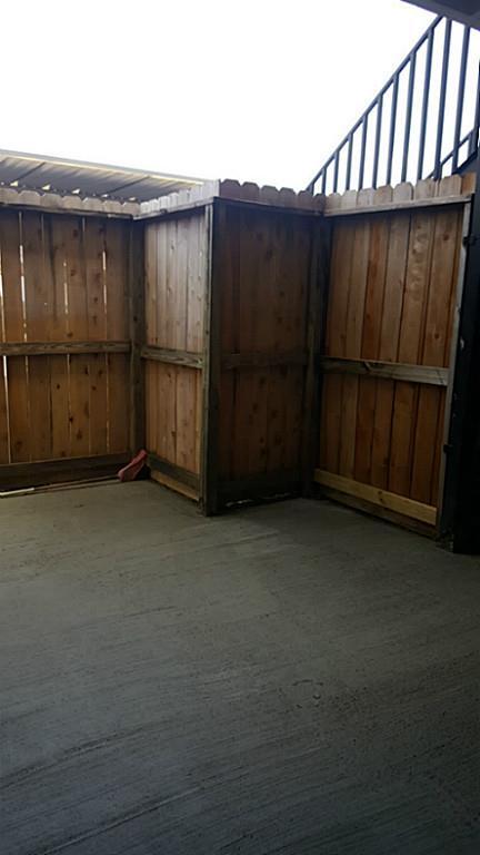 Building Photo - 6401 Deihl Rd