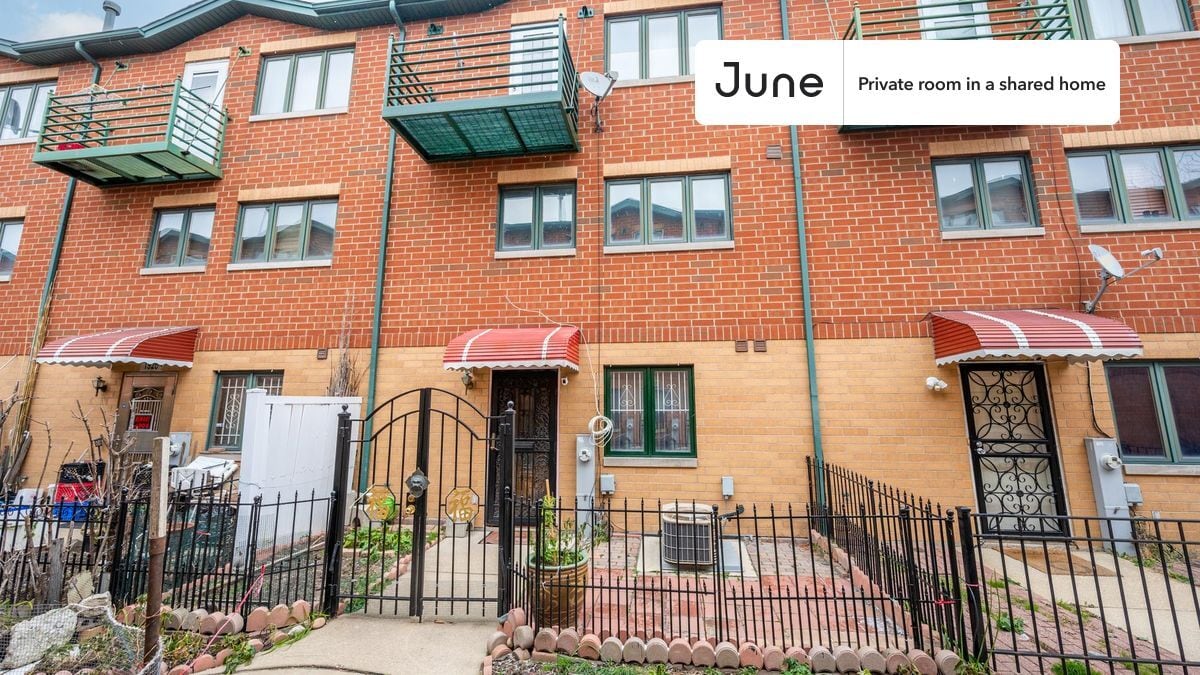 Building Photo - Room in Shared 4 bed/2.5 bath home in Chinatown