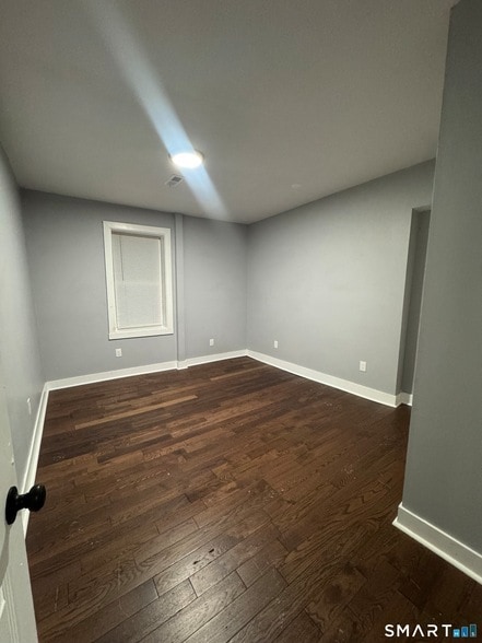 Building Photo - 148 Rosette St