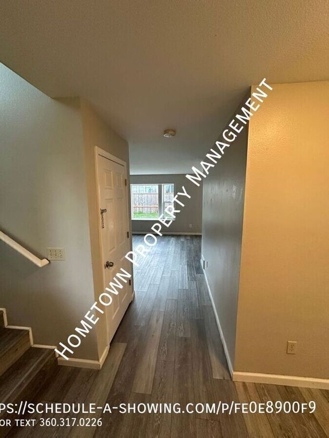 Building Photo - 16317 Birkland St SE