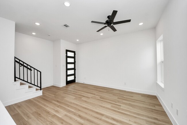 Building Photo - 2708 Bostic St