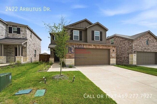 Building Photo - 2422 Arbutus Dr