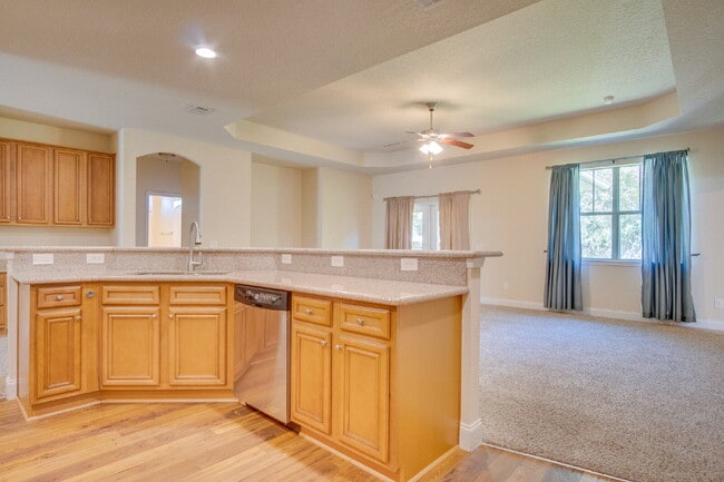 Building Photo - Hickory Hill Rental with Granite Counters,...