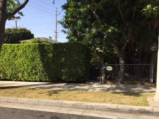 Front entry - 1807 19th St