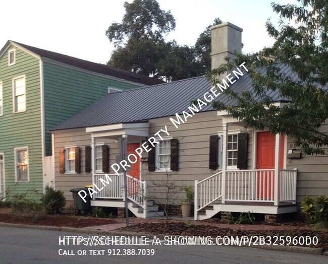 Building Photo - 557 E Harris St
