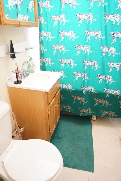 Building Photo - 91 Gordon St