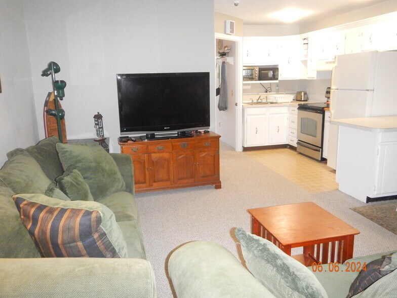 Building Photo - 908 Boston Neck Rd