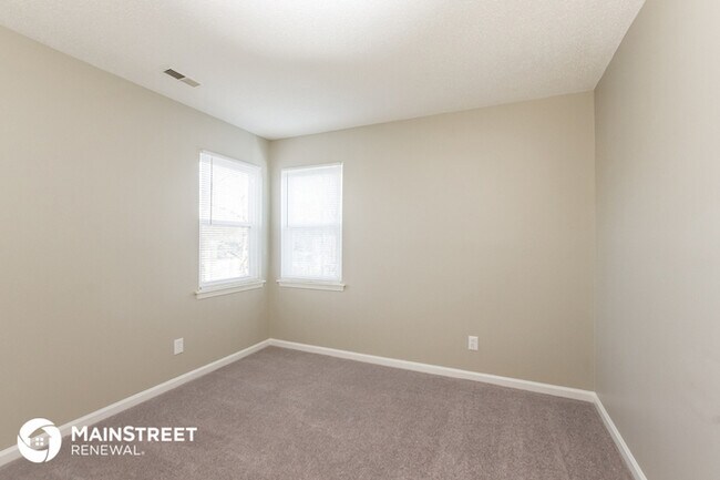 Building Photo - Welcome Home!