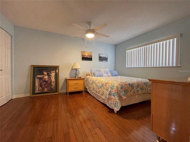 Building Photo - 7150 Sunset Way