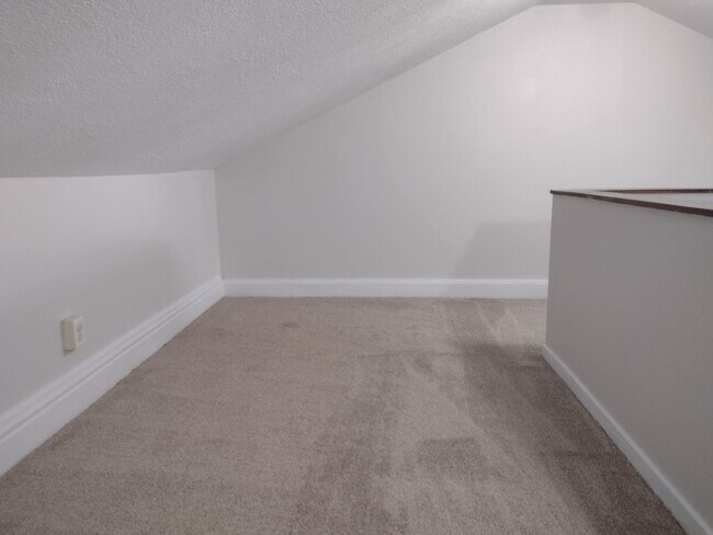 Building Photo - Beautiful Home for Rent