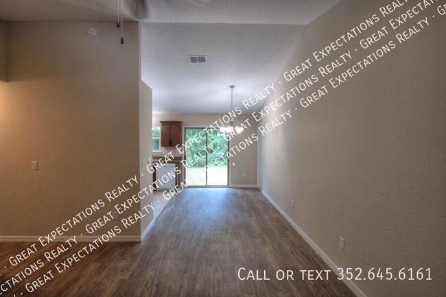 Building Photo - 7841 SW 128th Pl