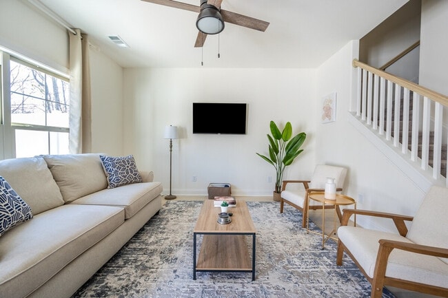 Building Photo - 3319 Old Hickory Blvd