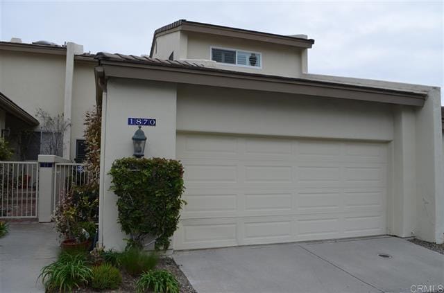 Building Photo - 1870 Outrigger Ln