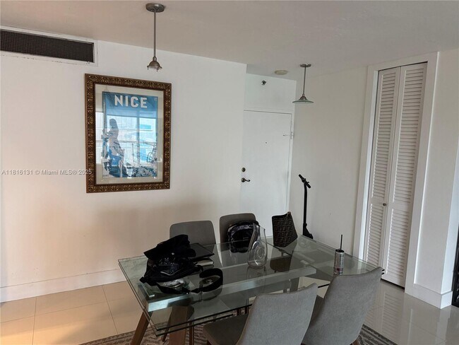 Building Photo - 2451 Brickell Ave