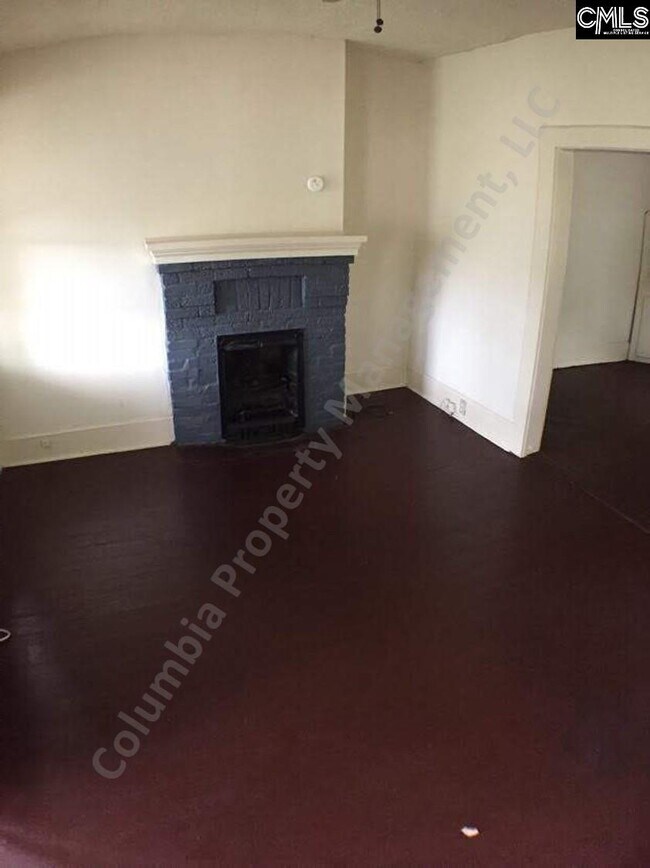 Building Photo - 2400 Cypress St