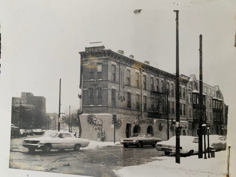 Historical Photo if Exterior - 1968 N Lincoln Ave