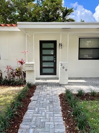Building Photo - 200 Frow Ave