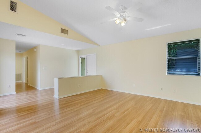 Building Photo - 1080 NW 19th Terrace