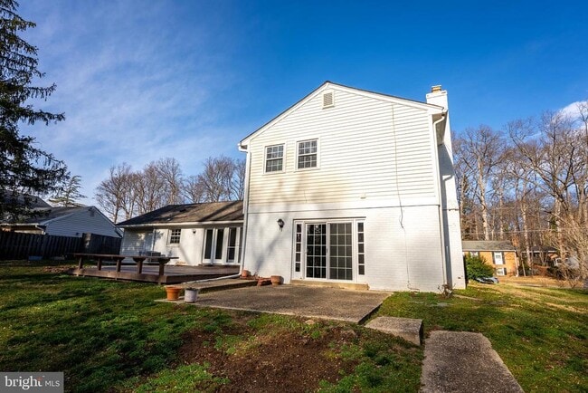 Building Photo - 8209 Mockingbird Dr