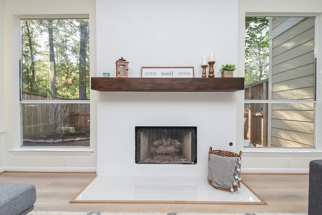 Building Photo - 134 N Magnolia Pond Pl