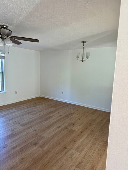 Building Photo - 1475 Mobley Ct