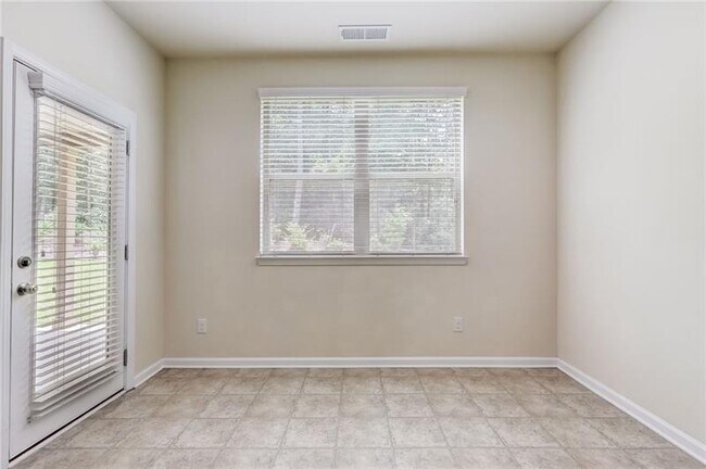 Building Photo - 2680 Ogden Trl