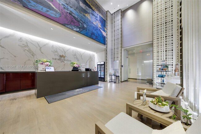 Building Photo - 1800 S Ocean Dr