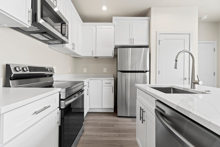 The Robinson Apartments Hillcrest 1735 28th St SE Washington DC 20020