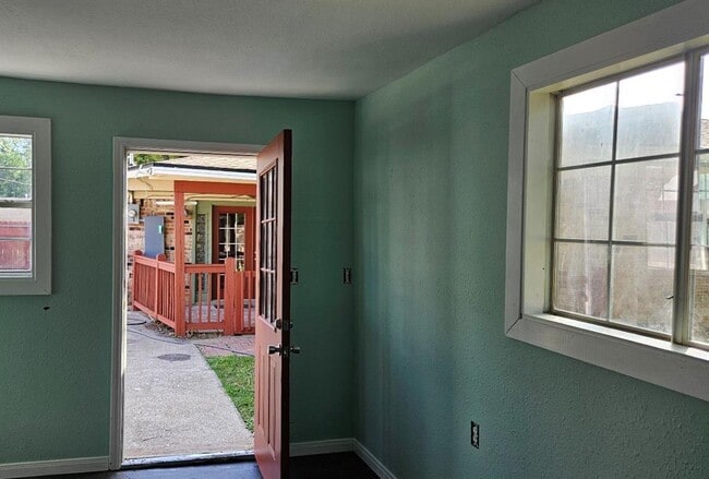 Building Photo - 11307 Sageheather Dr