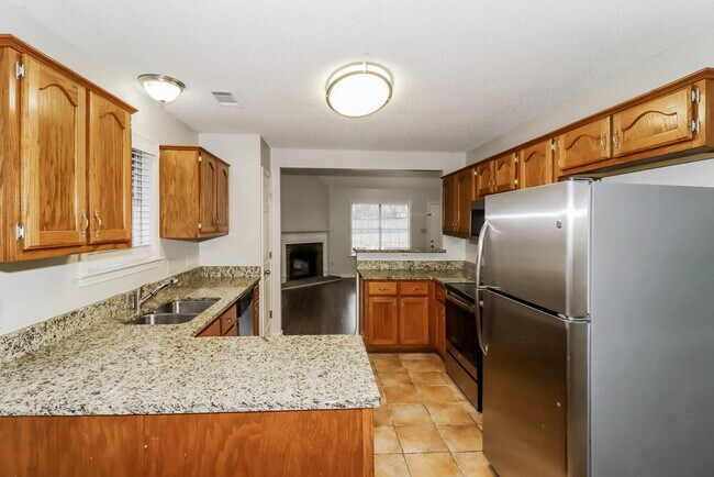 Building Photo - 10010 Cameron Ridge TR