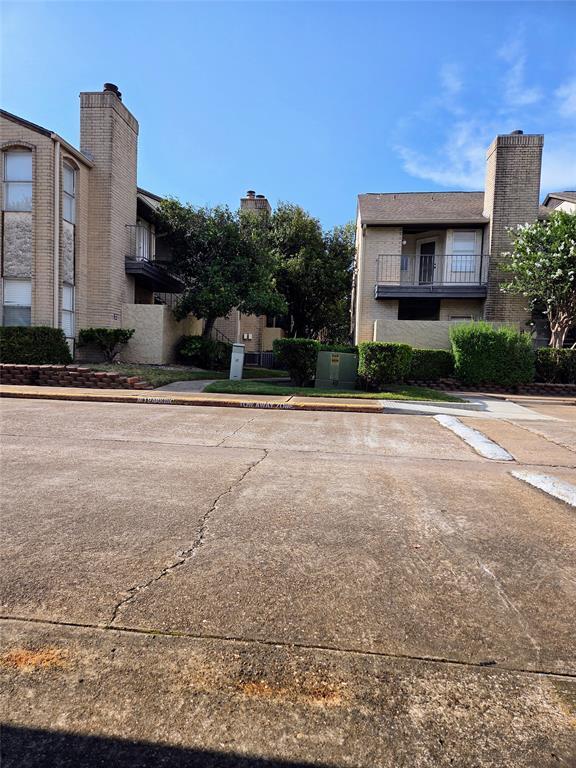 Building Photo - 2021 Spenwick Dr