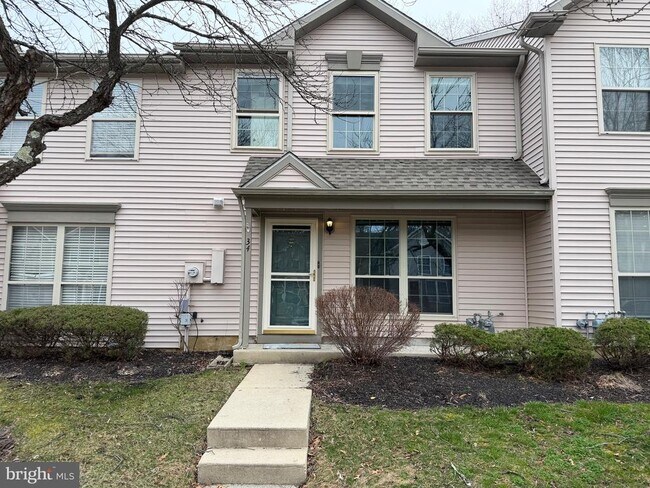 Building Photo - 34 Woodbrook Dr