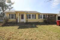 Building Photo - 402 Prairieville St