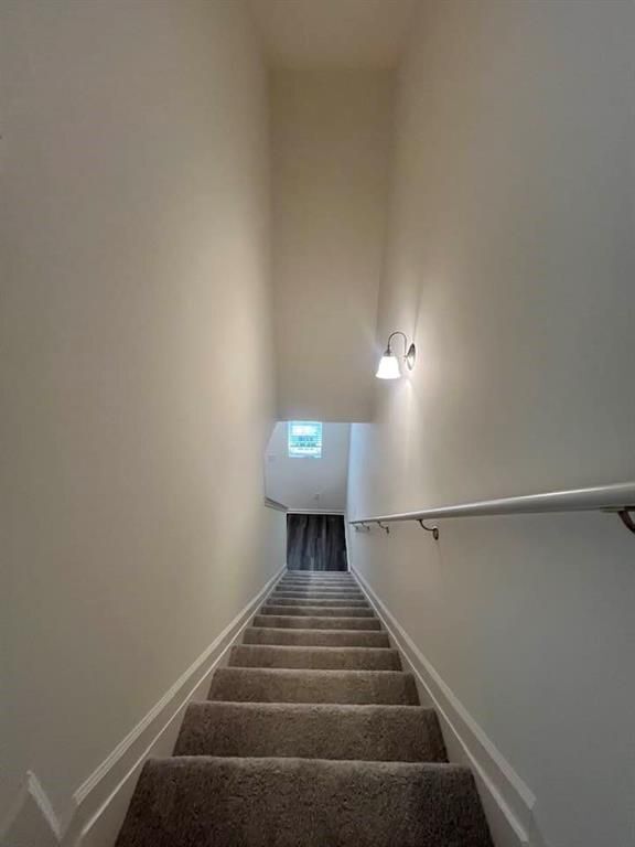 Building Photo - 111 Rivington Dr