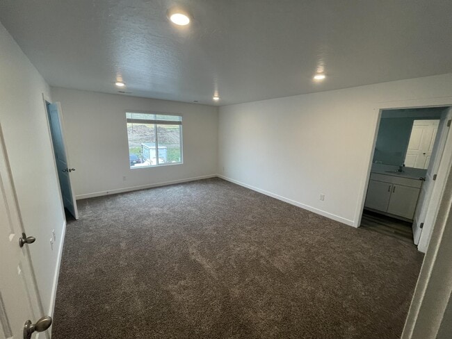 Building Photo - 8610 W Beckville Dr